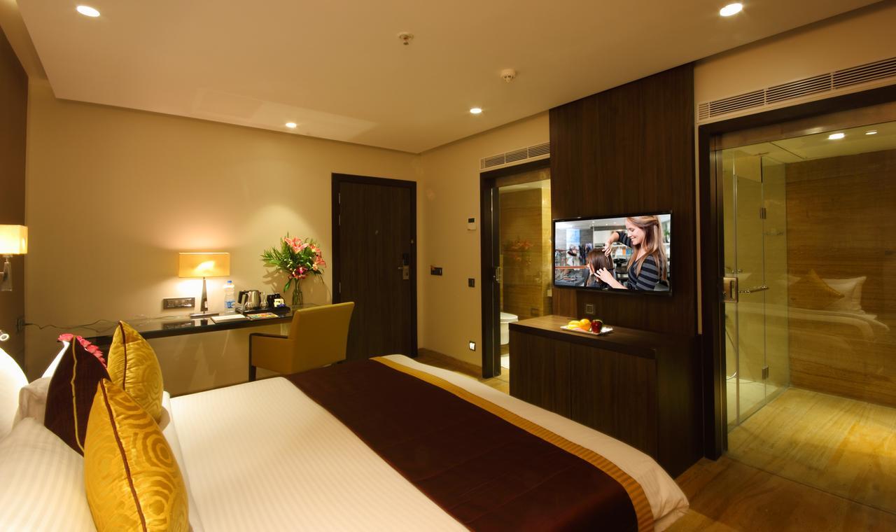 Hotel Fidalgo Пуне Екстер'єр фото